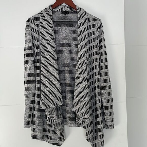 𝅺Collection by Bobeau Gray & Black Striped Cardigan Size Medium - Picture 1 of 8
